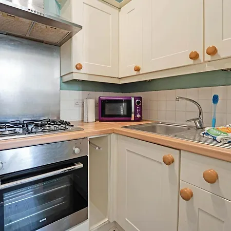 Cozy With Character Logie Main Door Flat Edinburgh