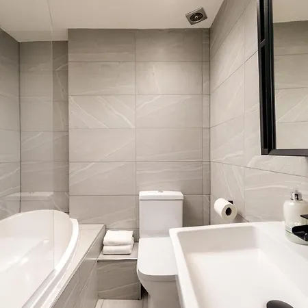 Spacious 2br Leith Apartamento *