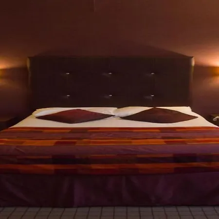 Frederick House Hotel