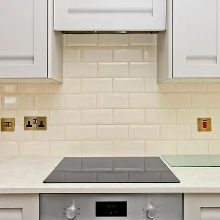 Apartment Newly Reno'd 2 Bed With Free Parking Edinburgh