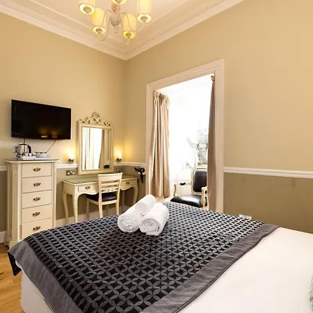 Hotel The Haymarket 3*