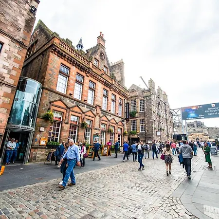 Lägenhet Famous House, 1 Minute From Castle *