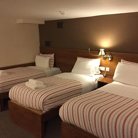 House 3* Edinburgh