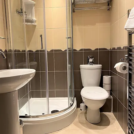 게스트하우스 Glenalmond House 4*