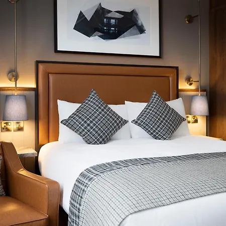 Leonardo Royal Hotell 4*