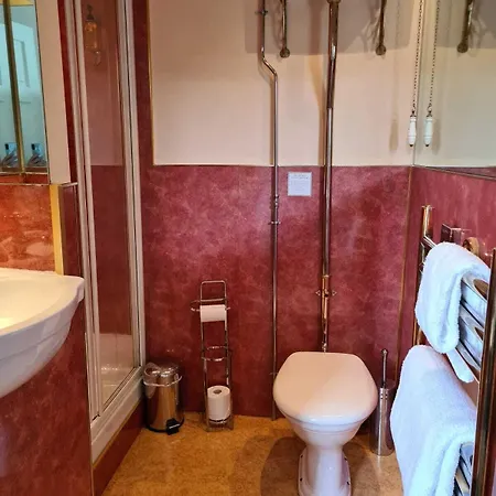 多尼亚同乐会酒店 爱丁堡