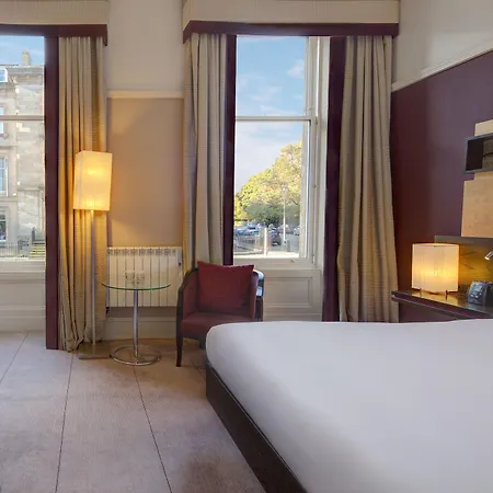 Grosvenor Hotel 4*