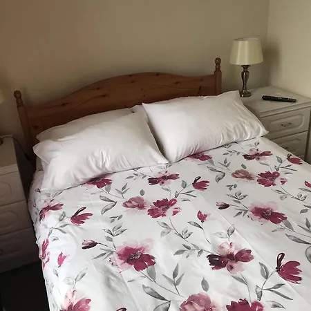 Dorstan House 3*