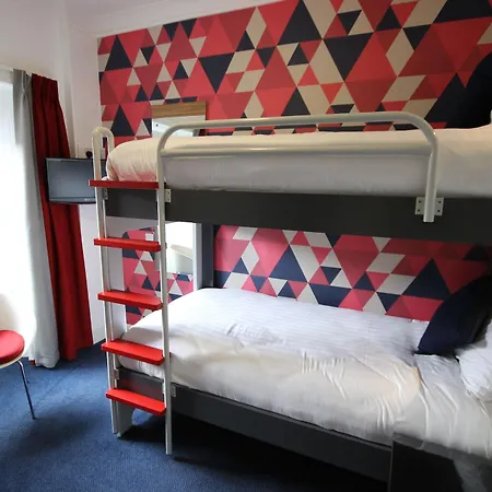 Cityroomz Hotel 3*