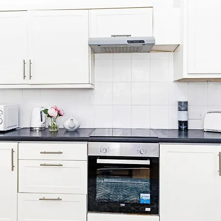Wonderful & Comfy 2 Bedroom - Close To Centre - Free Parking Edimburgo