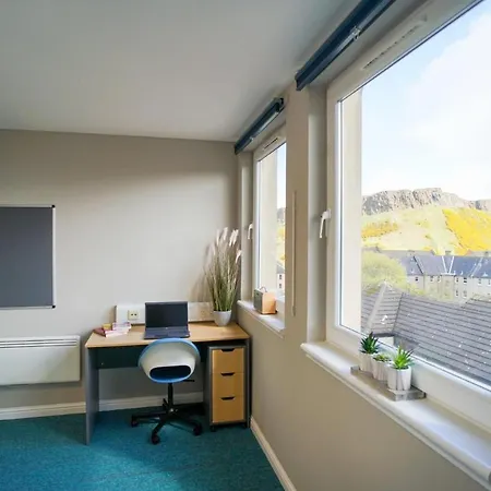 8 Roxburgh * Edimburgo