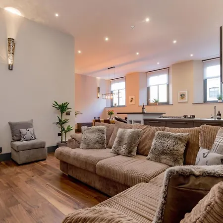 Apartman Bohemian Luxury In The Heart Edinburghs Leith District *