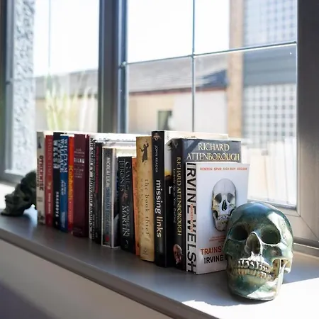 Apartment Trafalgar Lane Edinburgh