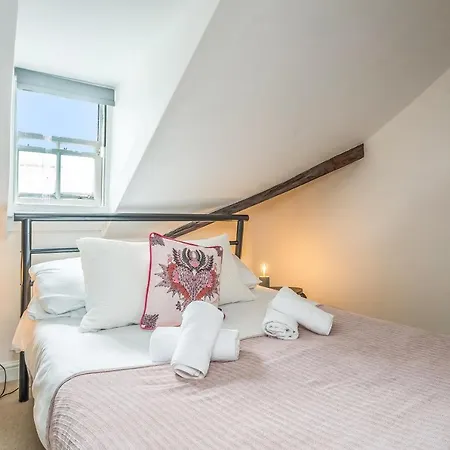 Castle Street - Colourful Retreat In Heart Of Centre - Walk To Everywhere! * 爱丁堡