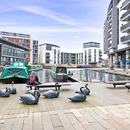 Apartamento Altido Modern Apt Near Union Canal With Parking Edimburgo