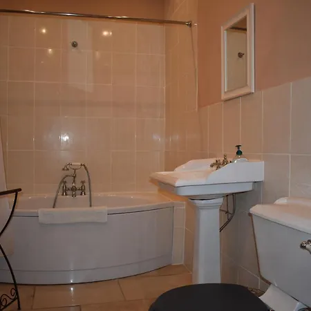 Apartment West End *