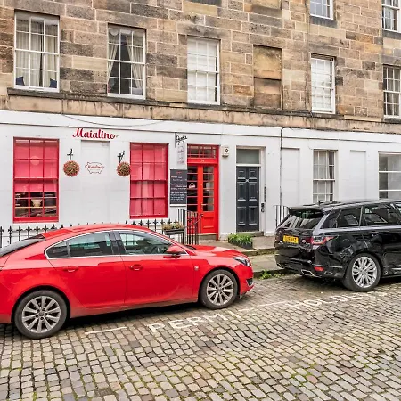 Pass The Keys Renovated 4 Bed With Private Garden And Car Park Edimburgo