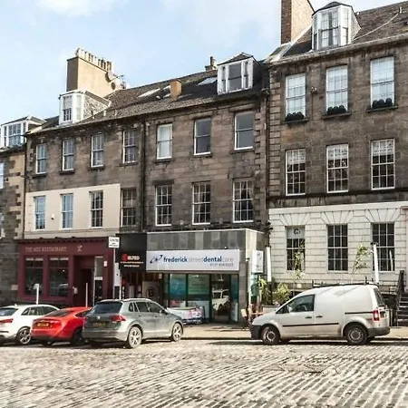 Immaculate Modern City Centre Apartment Apartment Edinburgh