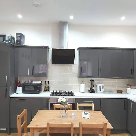 Immaculate Modern City Centre Apartment Apartment *