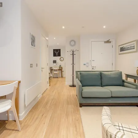 Apartment Sophisticated Studio For 2 W/ Edin Castle Views *