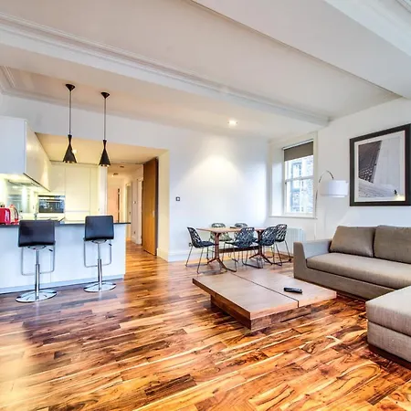 Sumptuous 2br Next To Castle! * Эдинбург
