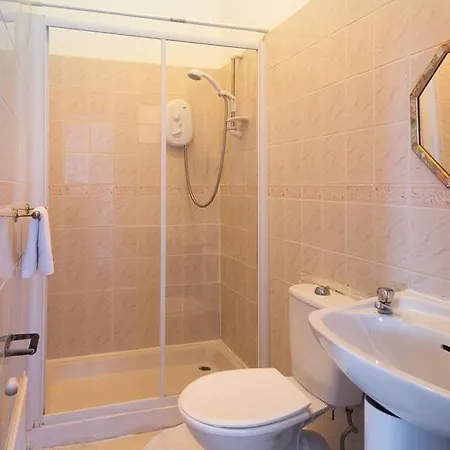 Beachfront فندق مبيت وإفطار إدنبرة