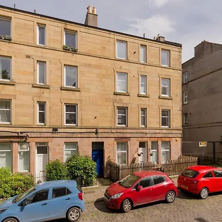 Apartment Stylish Flat In With Private Garden *