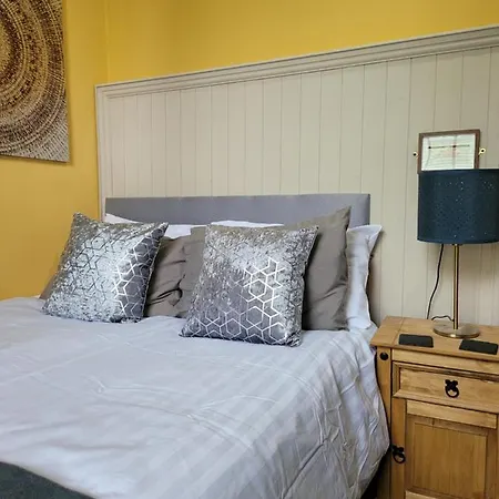 The Πανσιόν Εδιμβούργο