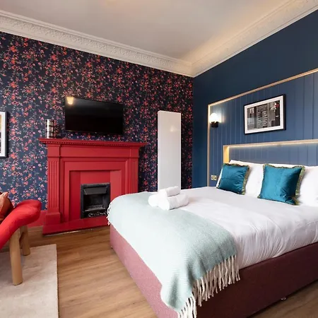 Aparthotel 30 Castle Street Deluxe
