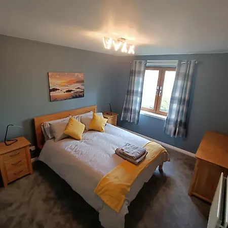Stunning Spacious Эдинбург