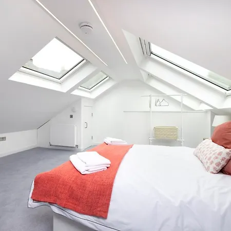 Modern 3-storey 3-bedroom * Edimburgo