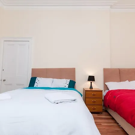 公寓 Charming Large City Centre Apartment 爱丁堡