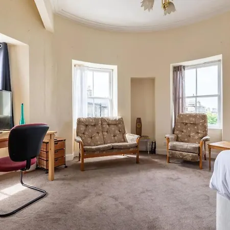 Apartment Cosy 2 Bedroom In Old Town *