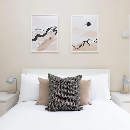 Joivy Chic Near Stockbridge Market *