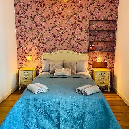 Old Town Centre 5 Mins To Castle Apartman *