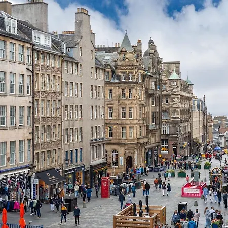 Lovely 3bd On The Royal Mile *