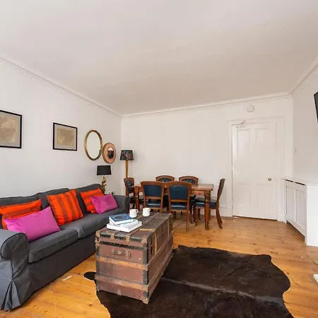 Lovely 3bd On The Royal Mile *