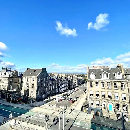 Appartement Incredible St Andrew's Sq - 2 Bed In The Sky Edinburgh