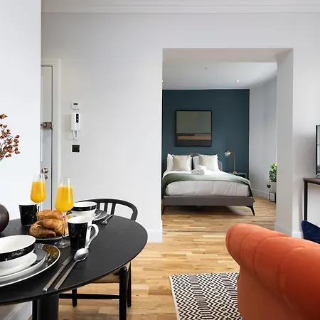 Dragon Luxury Serviced At Alva Street Apartmán Edinburgh