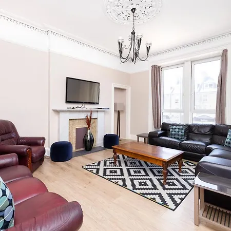 Joivy Family Flat Near Leith Apartmán