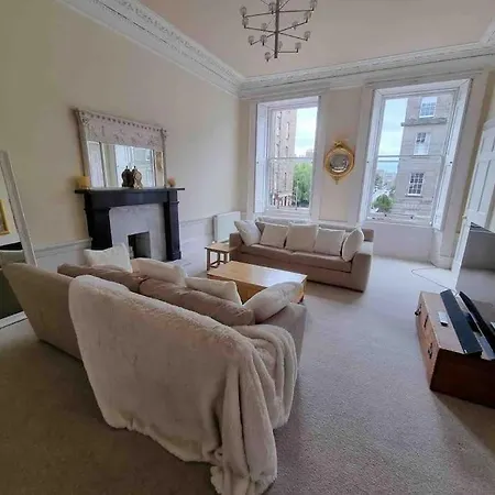 شقة Beautiful Georgian New Town Flat
