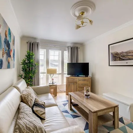 Guestready - Charming Flat With Free Parking *