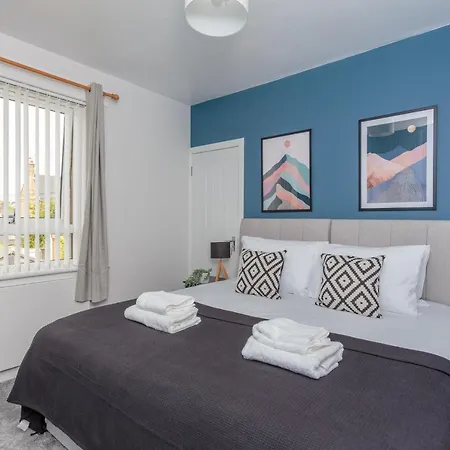 Lovely 2-bed Upper In Kirkliston Edi Airport Apartment *