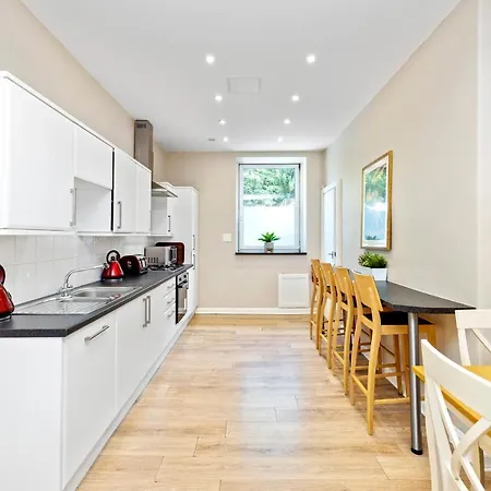 Joivy Family Flat Near Leith Edinburgh