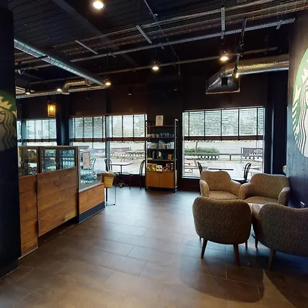爱丁堡乡村酒店 4*