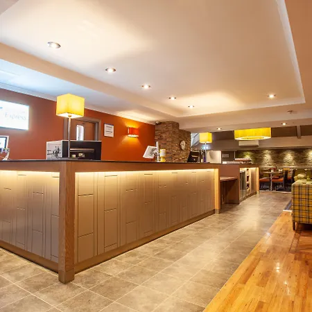 Express Edinburgh Airport By Ihg