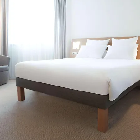 Novotel Park מלון אדינבורו