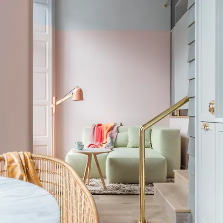 Eden Locke Hotel