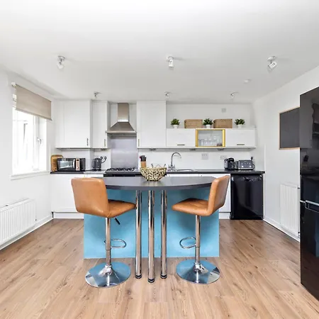 Apartmán Joivy Modern 2 Bed Flat Near Murrayfield Stadium Edinburgh