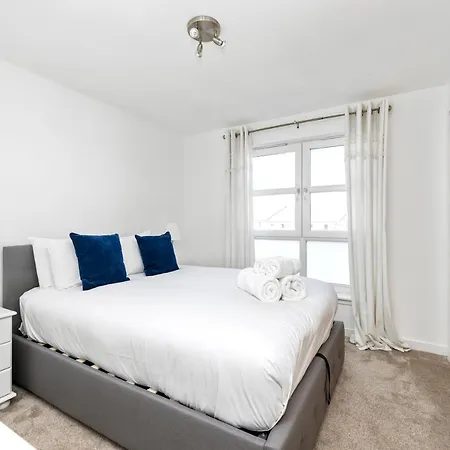 Apartmán Joivy Modern 2 Bed Flat Near Murrayfield Stadium Edinburgh
